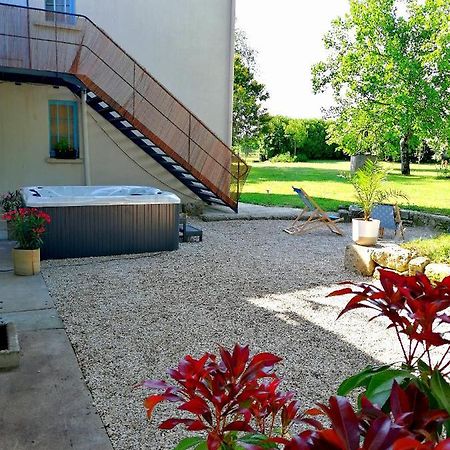 Gite Dans Une Ambiance Vegetale Avec Spa Privatif Jazennes Dış mekan fotoğraf